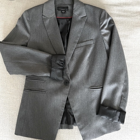 Dark gray blazer - Picture 1 of 3